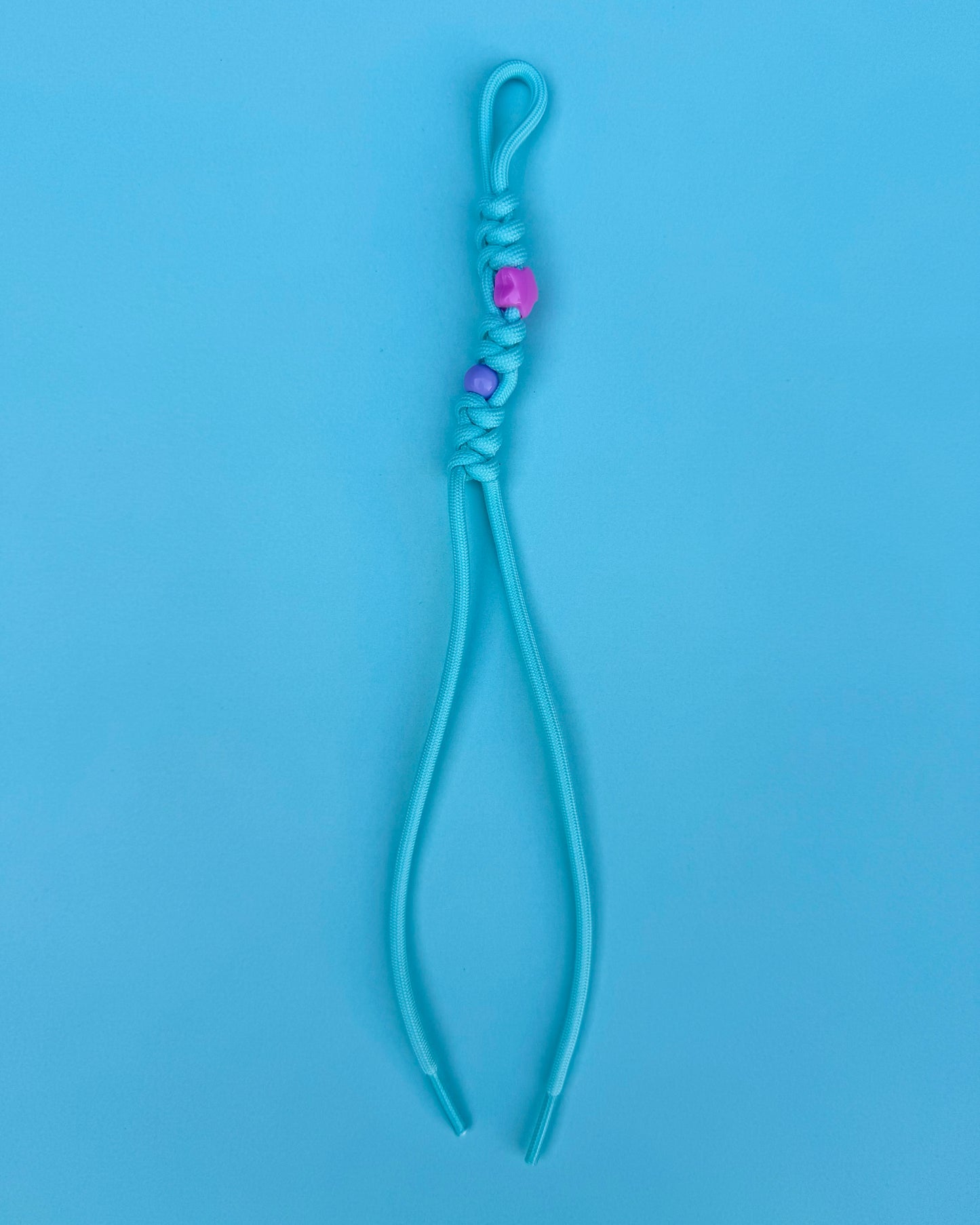 Beaded Paracord Charm (Teal)