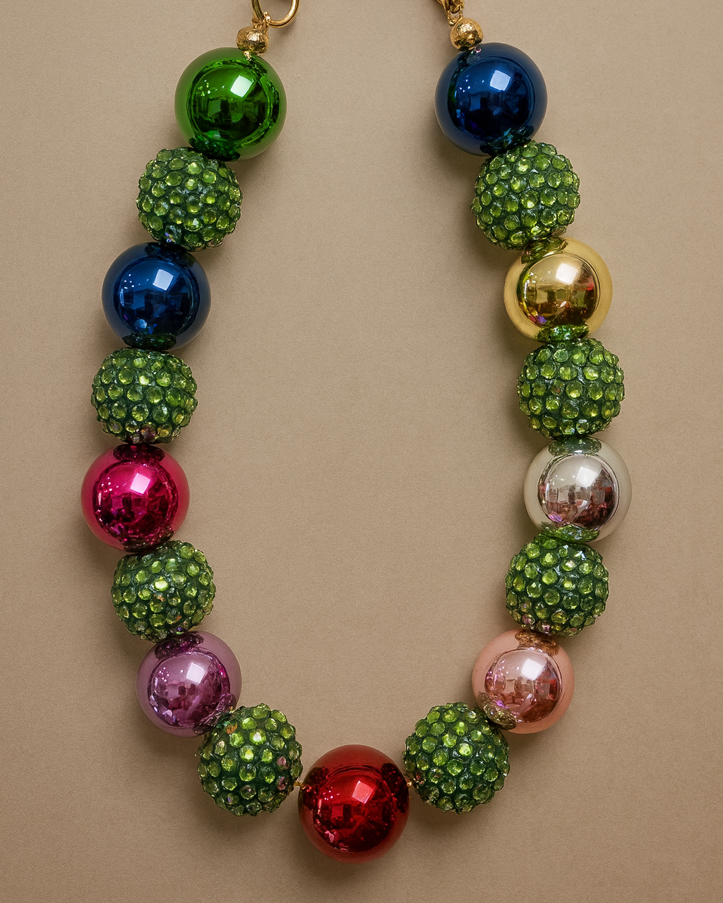 Rockin' Around The Christmas Tree